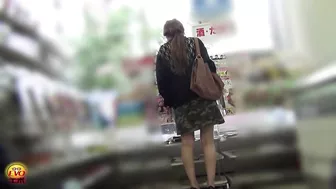 DLEE-071 03 Convenience store toilet rush