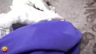 DLEE-062 04 Neat girls caught wetting their panties in the towm