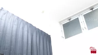 DLFF-109 01 Watching from behind - girls spreading their hairy pussies and peeing standing up