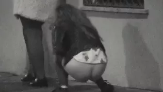 FU10 Girls Gotta Go 07, Voyeur Collection, PissRIP