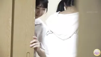 DLSL-209 07 Groups of girls students bathing and pissing at onsen during school trip. VOL. 2