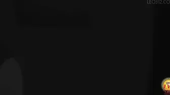 DLEE-407 02 Girls rushing to the public toilets in town Victory just before the limit Embarrassing farts while peeing