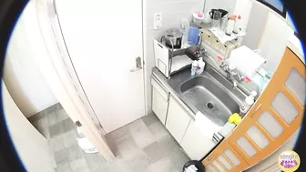 DLSL-413 04 Emergency situation! Crazy pissing scenes of female students