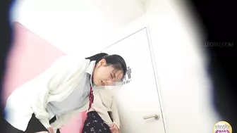 DLSL-413 05 Emergency situation! Crazy pissing scenes of female students